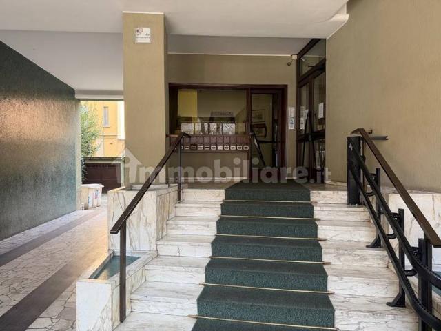 Appartamento in affitto a Ritiro, Re
