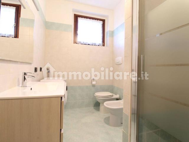 Appartamento in affitto a Pagnano, Merate