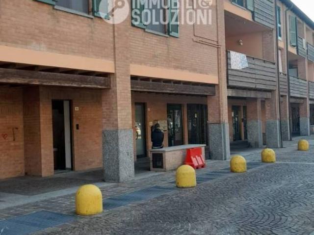 Appartamento in affitto a Centro Est, Serra Riccò