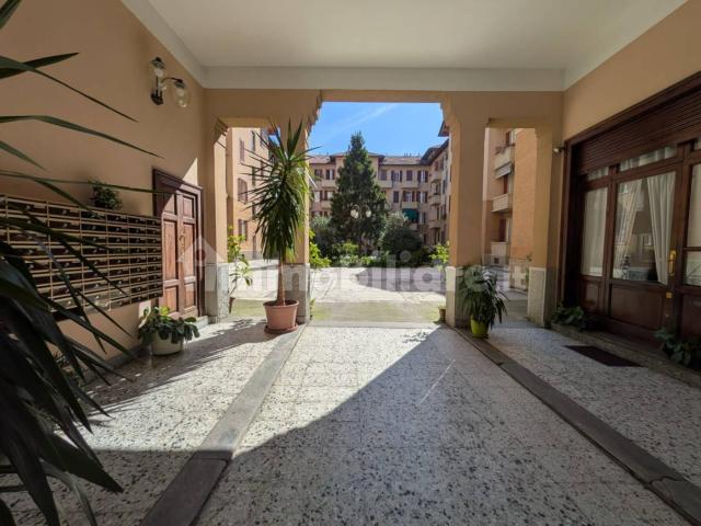 Appartamento in affitto a Municipio Roma XV, Roma Capitale