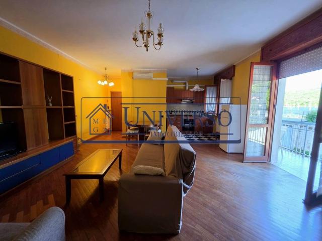 Appartamento in affitto a Borgo Priolo, Lombardia