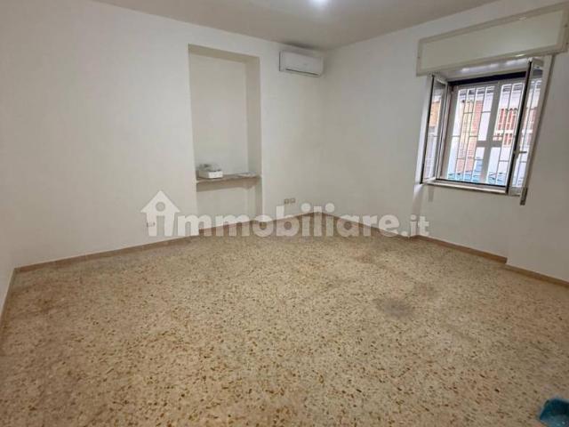 Appartamento in affitto a Nicolosi, Sicilia