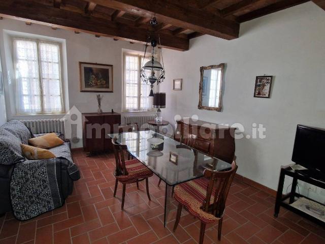 Appartamento in affitto a Bassa Reggiana, Re