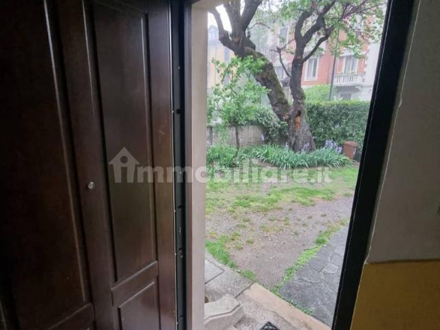 Appartamento in affitto a Giardini Tor di Mezzavia, Roma Capitale