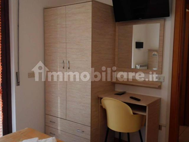 Appartamento in affitto a Ragnola, Marche