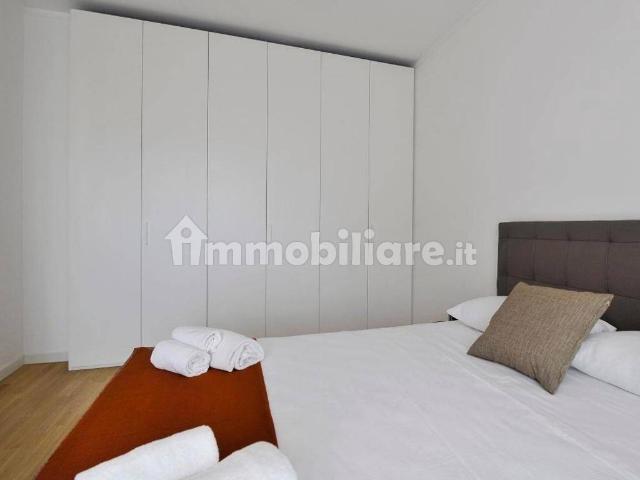 Appartamento in affitto a Municipio 8 di Milano, Milano