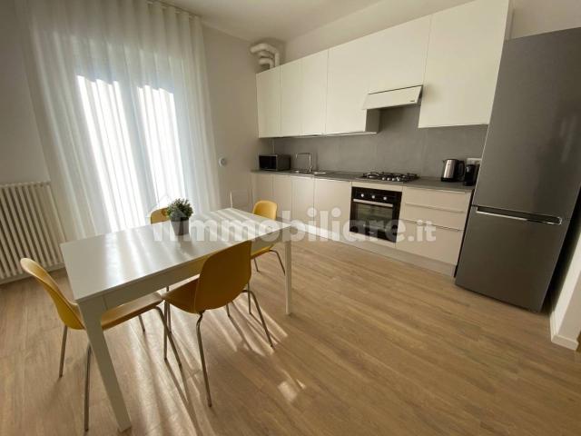 Appartamento in affitto a Ovest, Brenzone