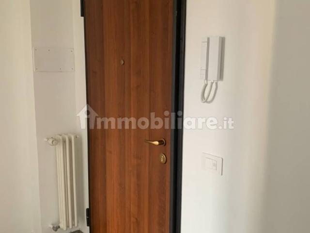 Appartamento in affitto a Oltresempione, Legnano