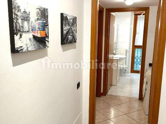 Appartamento in affitto a Municipio 4, Milano