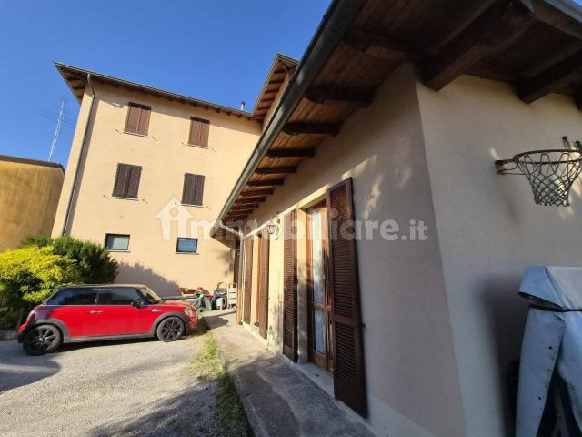 Appartamento in affitto a Magenta, Lombardia