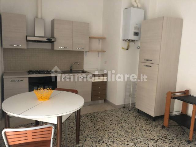 Appartamento in affitto a Cairate, Lombardia