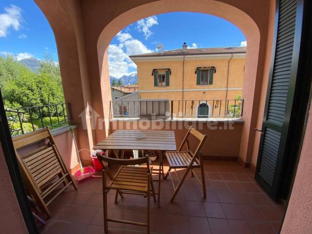 Appartamento in affitto a Villatico, Colico