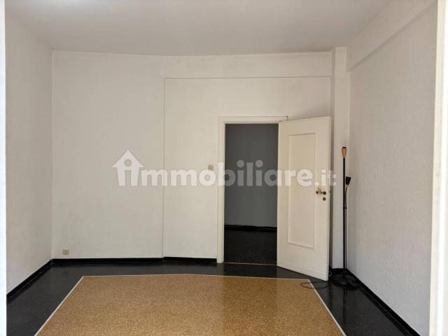 Appartamento in affitto a Medio Levante, Serra Riccò