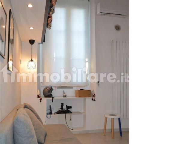Appartamento in affitto a Municipio 9, Milano