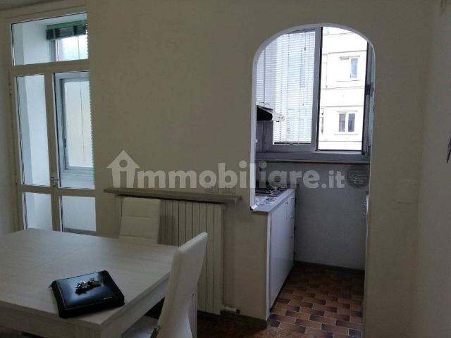 Appartamento in affitto a Acquate, Lecco