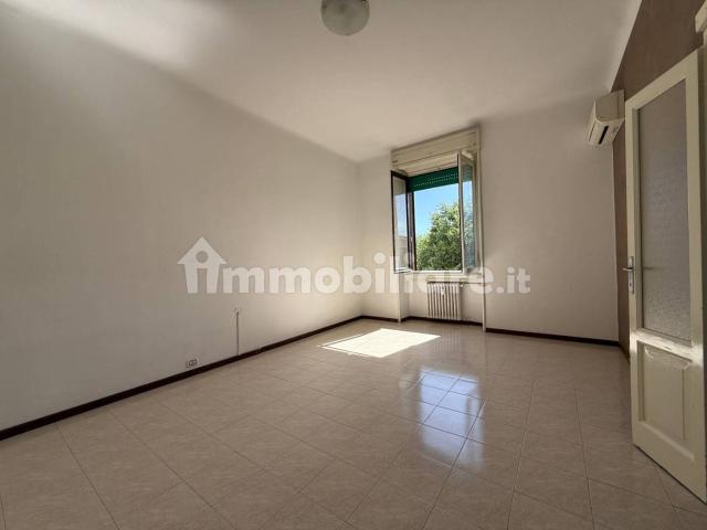 Appartamento in affitto a Municipio 6, Milano