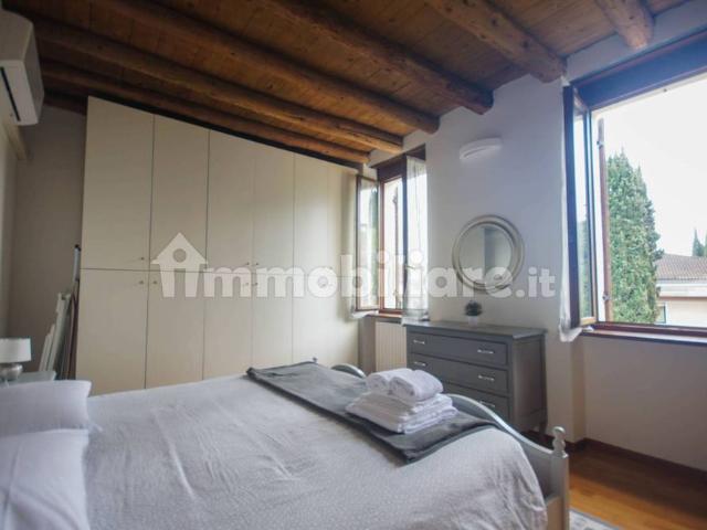 Appartamento in affitto a Negrar, Veneto