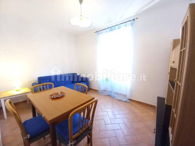 Appartamento in affitto a Capodimonte, Viterbo