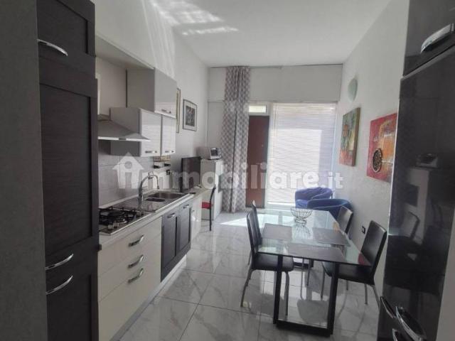 Appartamento in affitto a Levante, Serra Riccò