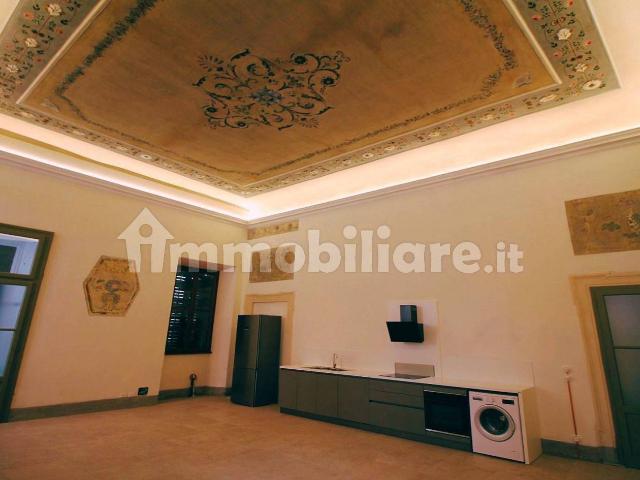 Appartamento in affitto a Centro storico, Brenzone