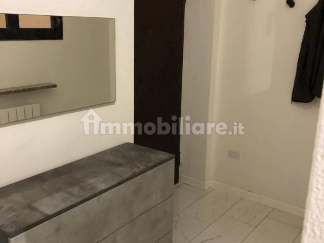 Appartamento in affitto a Municipio 9, Milano