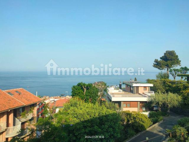 Appartamento in affitto a Aci Castello, Sicilia