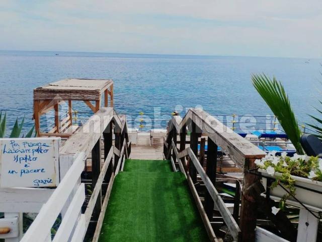 Appartamento in affitto a Barriera, Aci Castello