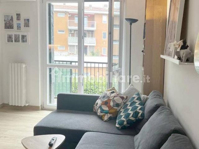 Appartamento in affitto a Trenno, Milano