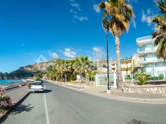 Appartamento in affitto a Sant'Alessio Village, Sant'alessio Siculo