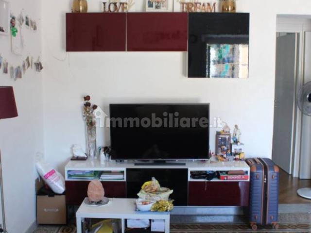Appartamento in affitto a Montepertico, La Spezia
