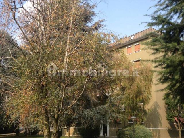 Appartamento in affitto a Bareggio, Lombardia