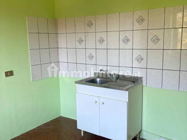 Appartamento in affitto a Borgo San Siro, Lombardia