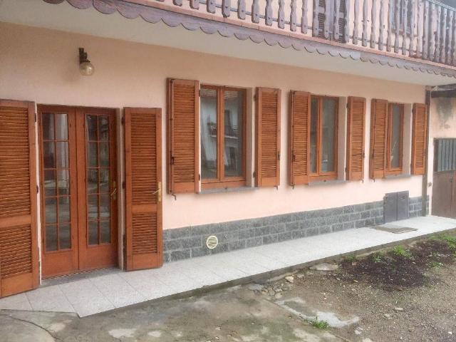 Appartamento in affitto a Valdarno, Albizzate