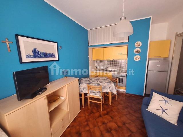 Appartamento in affitto a San Bartolomeo Al Mare, Liguria