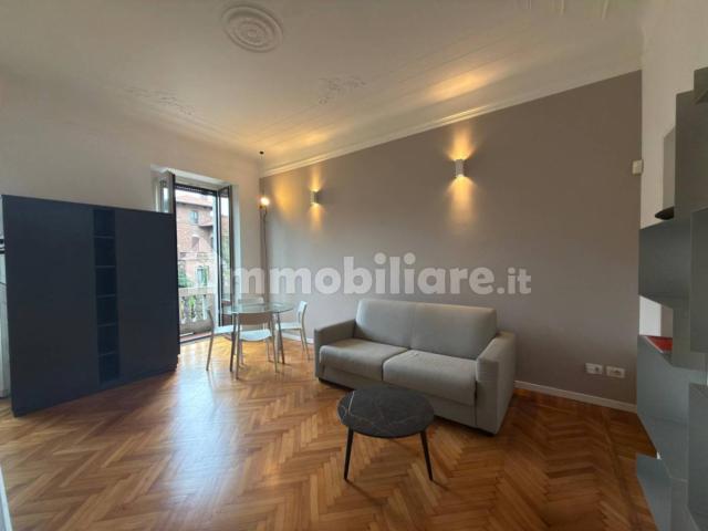 Appartamento in affitto a Municipio 8 di Milano, Milano