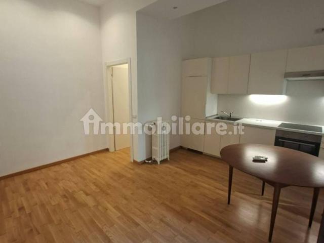 Appartamento in affitto a Municipio 8 di Milano, Milano