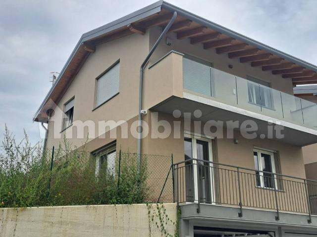 Appartamento in affitto a Comunità Montana del Piambello, Cantello