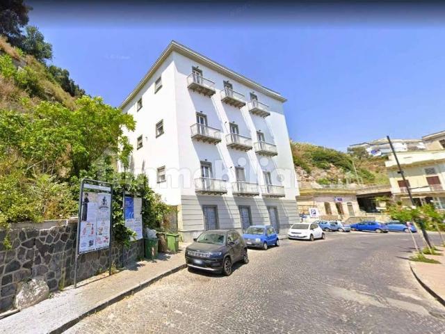 Appartamento in affitto a Valle Mazzone, Roma Capitale