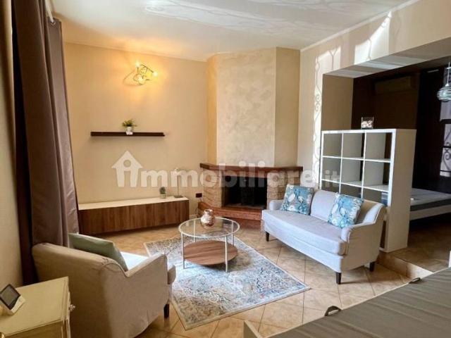 Appartamento in affitto a Corte Franca, Lombardia
