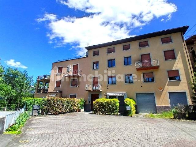 Appartamento in affitto a Castello Dell'acqua, Lombardia
