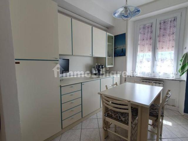 Appartamento in affitto a Rione Porto, Marche