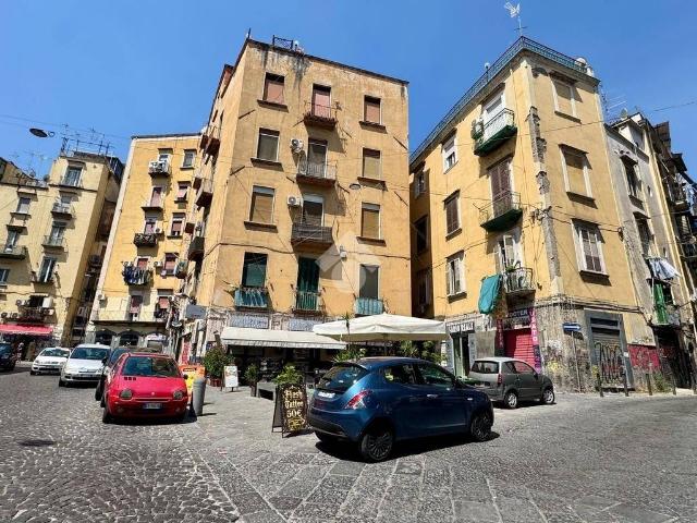 Appartamento in affitto a Municipalità 4, Campania
