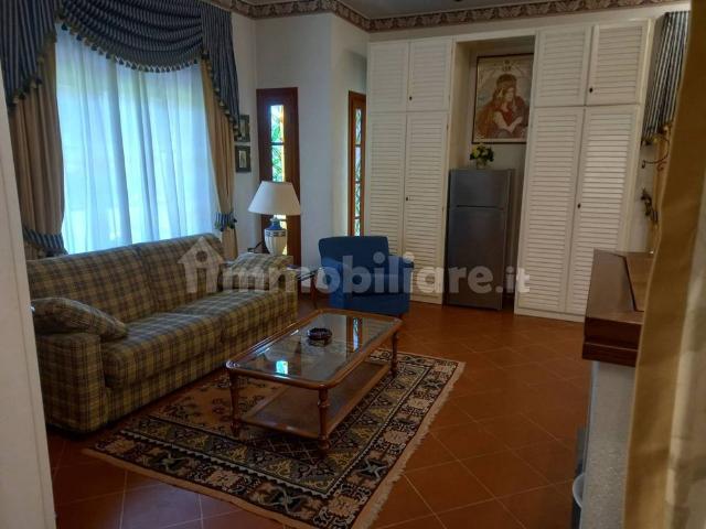 Appartamento in affitto a Crespina Lorenzana, Cenaia