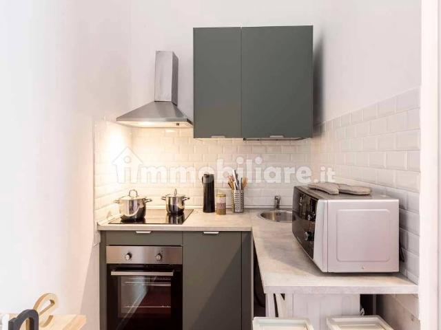 Appartamento in affitto a Municipio 9, Milano
