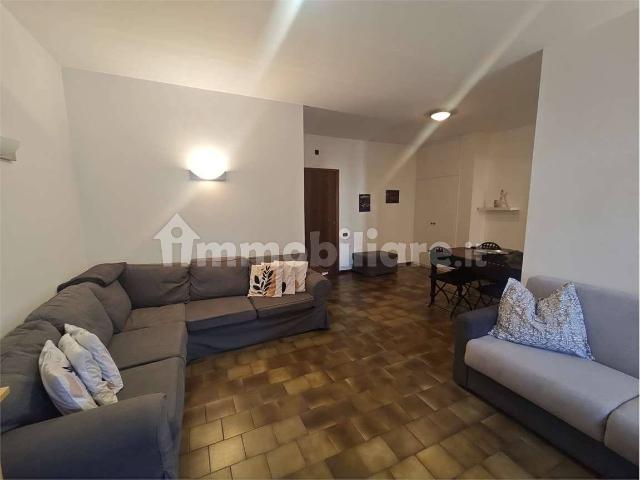 Appartamento in affitto a Moggio, Lombardia