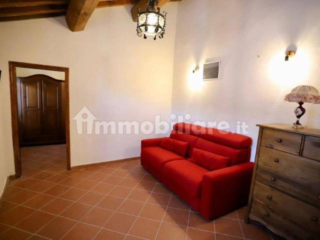 Appartamento in affitto a Capodimonte, Viterbo