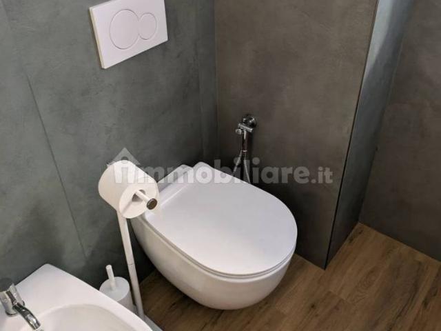 Appartamento in affitto a Albula centro, Marche