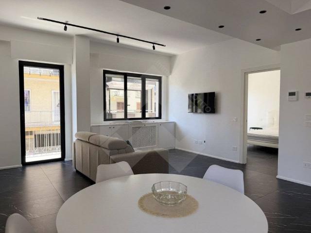 Appartamento in affitto a Puglia, Barletta-andria-trani