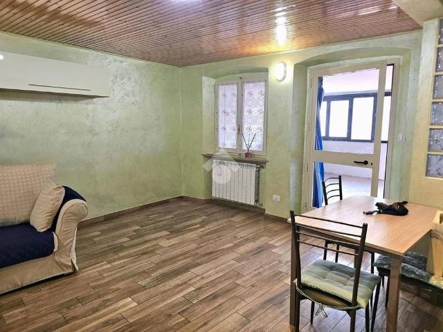 Appartamento in affitto a Unione Montana di Comuni delle Valli di Lanzo, Ceronda e Casternone, Piemonte