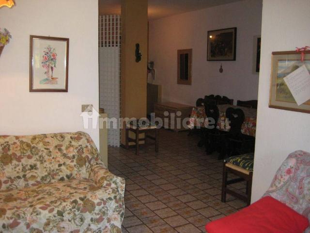 Appartamento in affitto a Selvino, Lombardia